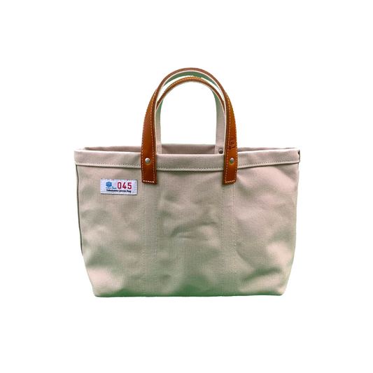 M23B2T Boat Tote Short