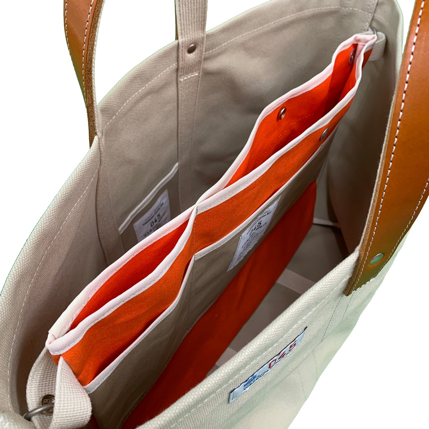 M21B3T Organizer Pocket